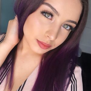 Meet your Posher, Jackie